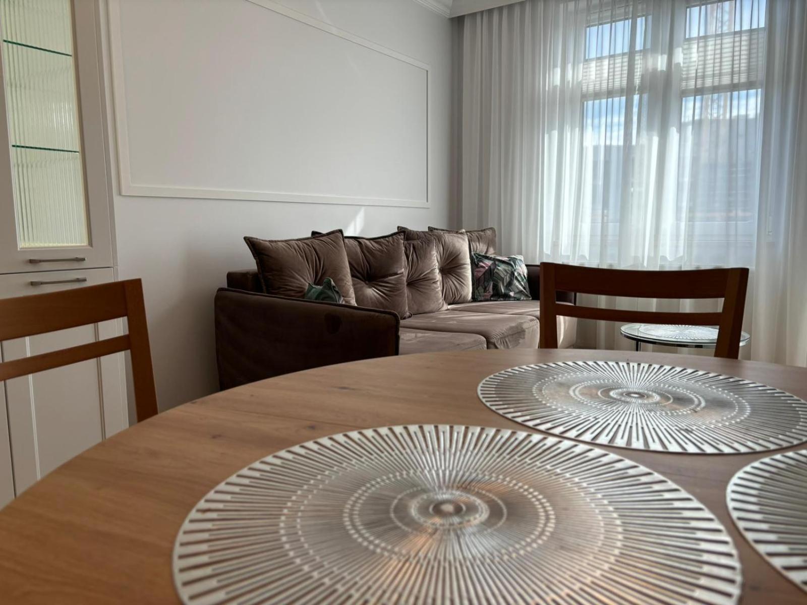 Apartamenty W Centrum Bialegostoku Z Parkingiem W Garazu Podziemnym Białystok Exterior foto
