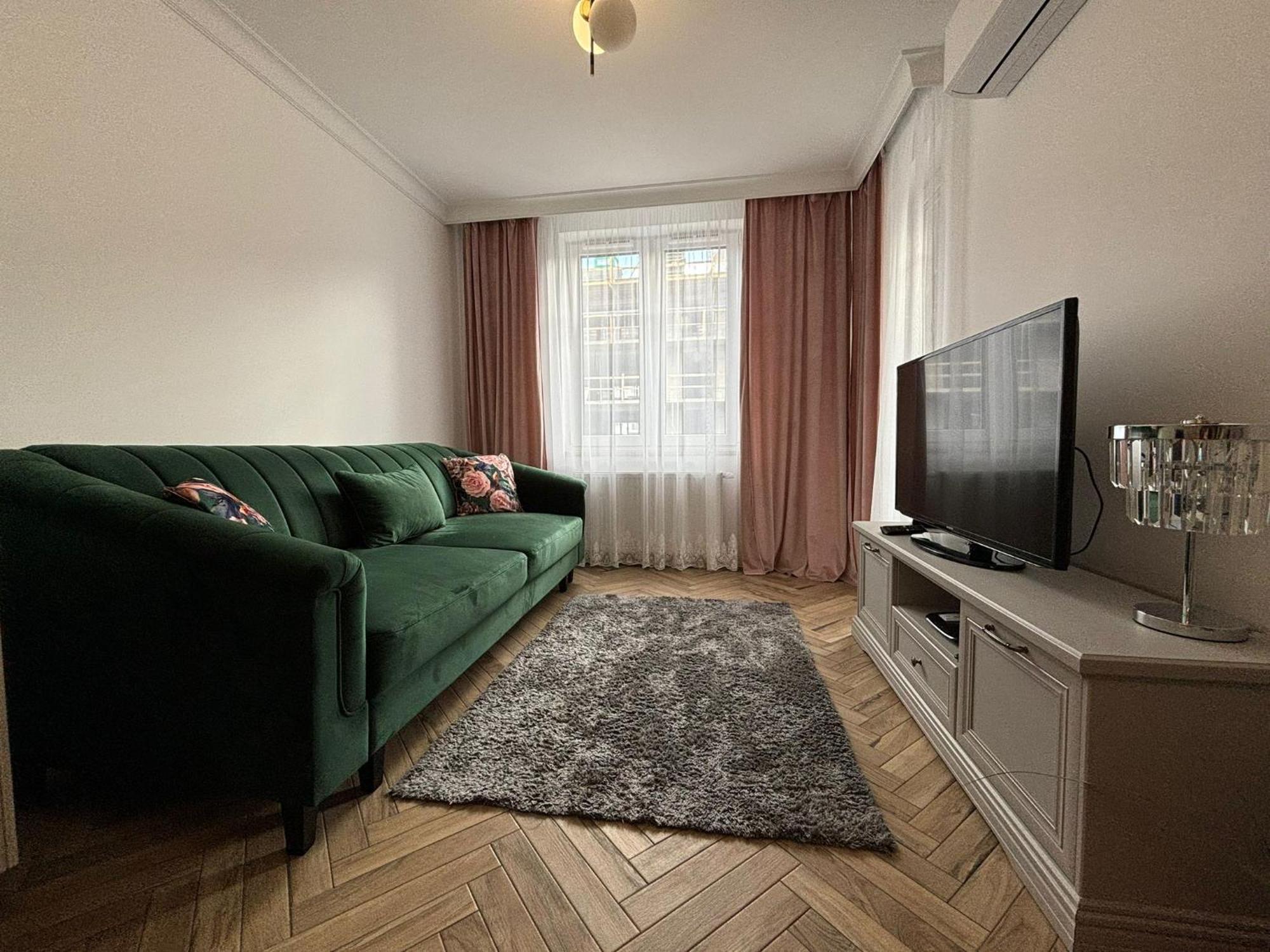 Apartamenty W Centrum Bialegostoku Z Parkingiem W Garazu Podziemnym Białystok Exterior foto